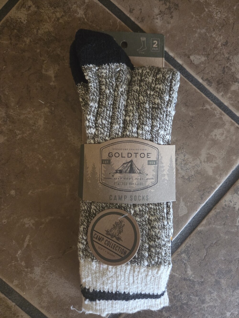Gold Toe Men's Camp Socks in Black and Cream - 2 Pack